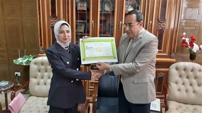 محافظ شمال سيناء يلتقي الطبيبة الفائزة ببحث دولي عن سرطان الثدي