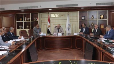  محافظ بني سويف  يترأس اجتماع مجلس إدارة صندوق الإسكان الاقتصادي
