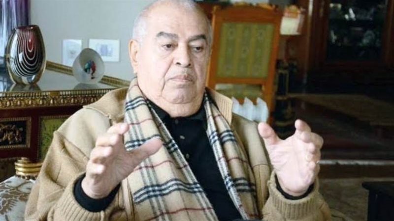 الكاتب الصحفي الكبير