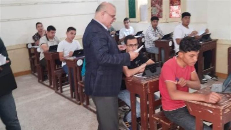 متابعة الامتحانات