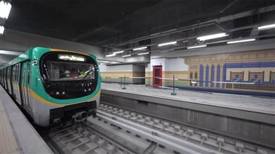 تسيير قطار بدون ركاب ضمن منظومة التشغيل التجريبي بالخط الثالث للمترو 