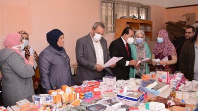 جامعة طنطا تنظم قافلة طبية تفحص وتعالج 1412 مواطنًا بالمجان بقرية الناوية بمركز سمنود