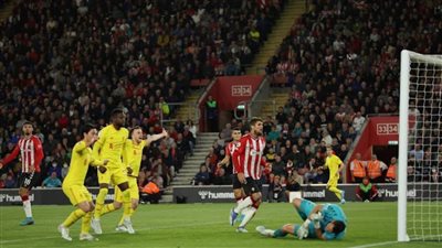 ليفربول يواصل الصراع على لقب البريميرليج بفوز مثير على ساوثهامبتون 