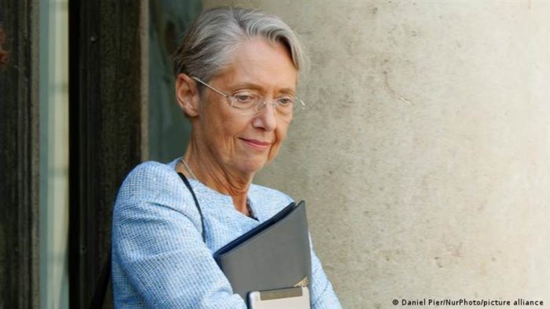 إليزابيث بورن