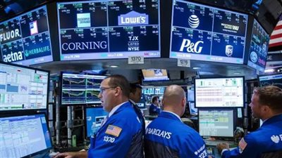 خسائر حادة للبورصة الأمريكية ..ومؤشرها يهبط أكثر من ألف نقطة