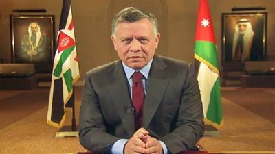 العاهل الأردني يصدر مرسوما ملكيا بالموافقة على تقييد اتصالات الأمير حمزة وإقامته وتحركاته