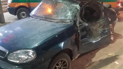 إصابة شخصين في حادث تصادم سيارتين بأسيوط.. 