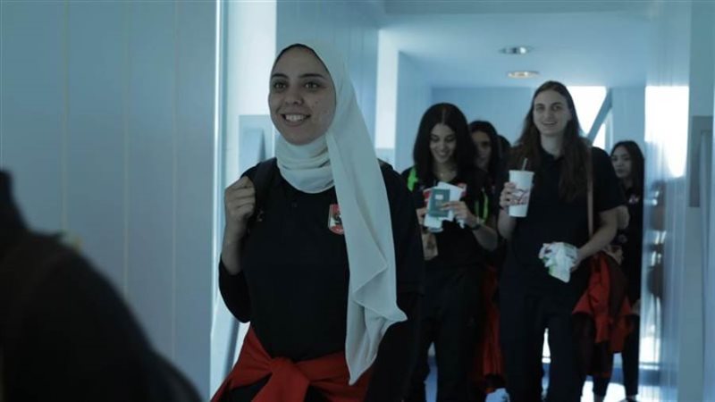 طائرة سيدات الأهلي