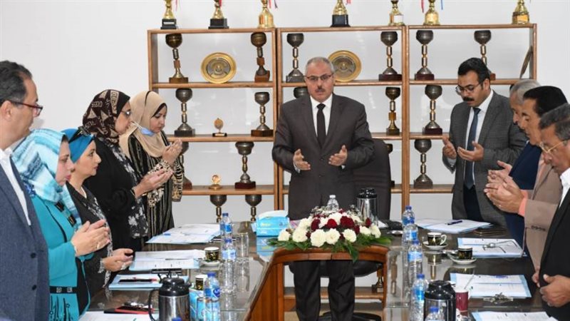 خلال الوقوف دقيقة