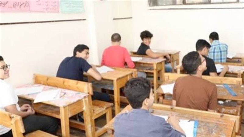 امتحانات الفصل الدراسي