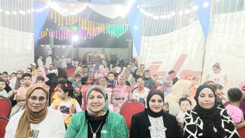 خلال الأمسيات