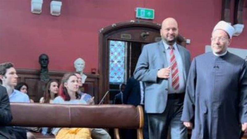 مفتى الجمهورية بجامعة