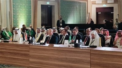 فوزية زينل: 