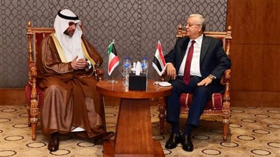   رئيس النواب يؤكد خلال لقائه مع رئيس مجلس الأمة الكويتي عمق ورسوخ العلاقات بين البلدين