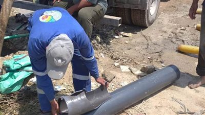 إصلاح خط مياه منطقة ناصر بمدينة القنطرة شرق الإسماعيلية