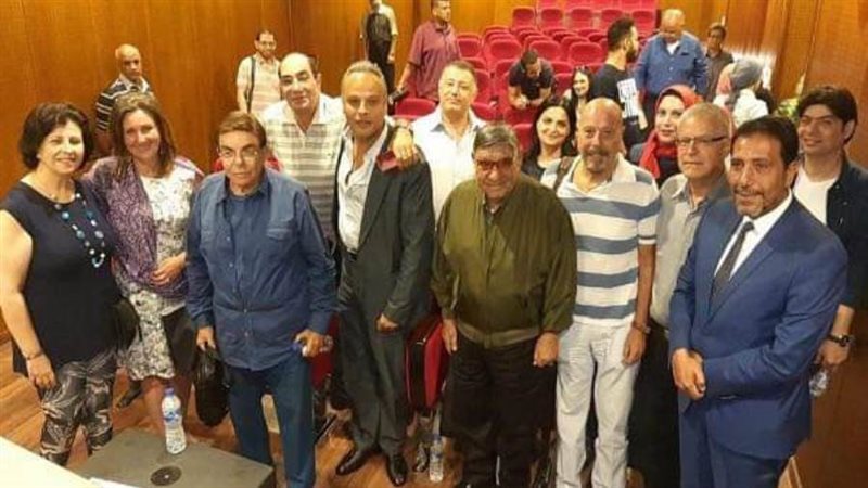 صورة للفنان الراحل