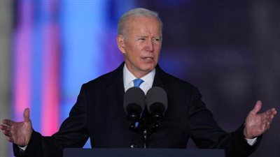 الرئيس الأمريكي يعلن وصول أطنان من حليب الأطفال إلى ولاية إنديانا