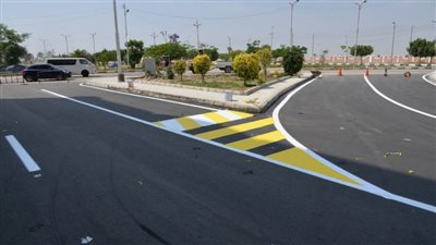 محافظ الإسماعيلية يتفقد شارع المدرسة المعمارية بعد توسعته وإعادة رصفه