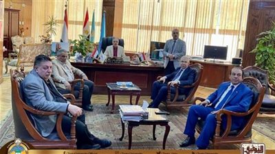 رئيس جامعة طنطا يتابع الموقف التنفيذي للمستشفيات الجديدة