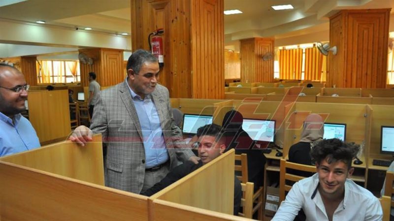 جولة رئيس الجامعة