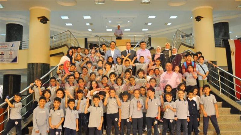 زيارة الطلاب