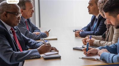 رئيس هيئة الدواء يلتقي مسئولين بمنظمة الصحة العالمية