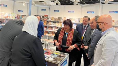 وزيرة الثقافة تشهد افتتاح الدورة 31 من معرض أبو ظبى الدولى للكتاب 