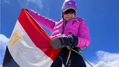 اللجنة الأولمبية تشيد بتسلق 