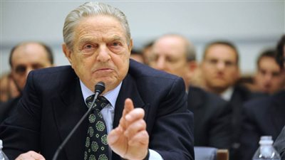 خبير اقتصادي أمام 