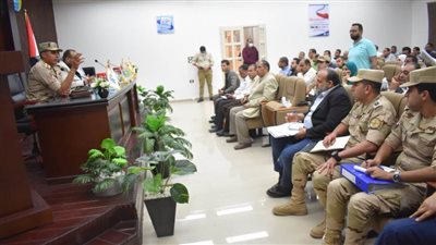 مياه سوهاج والهيئة الهندسية للجيش الثالث والإنتاج الحربي يبحثون الموقف التنفيذي للمشروعات بقرى حياة كريمة