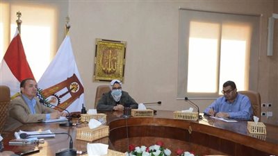 نائب محافظ الوادي الجديد تتابع إجراءات مشاركة المحافظة بجائزة مصر للتميز الحكومي
