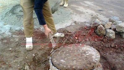 تطهير خطوط الصرف الصحي وخفض المنسوب بكفر الشيخ