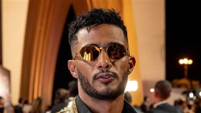محمد رمضان يروّج لفيلمه 