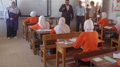 غرفة عمليات تتابع عن كثب سير امتحانات الدبلومات الفنية في الوادي الجديد