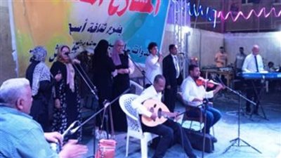 اختتام فعاليات المسرح المتنقل بمحافظة أسوان