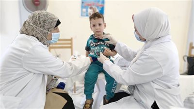 حياة كريمة.. تنظم قافلة طبية لأهالي قرية الإدارة بملوي جنوب المنيا