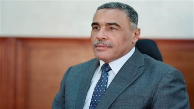 محافظ مطروح يفتتح ورشة التوعية بالأطر العامة لقانون المالية الموحد