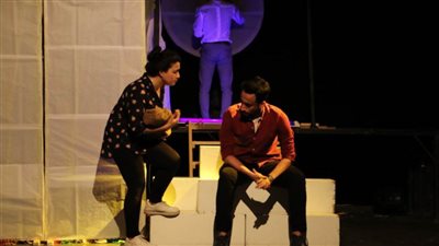 «ظلال» الإنسان يحتاج إلى الحقيقة ليري نفسه.. بمسرح أوبرا ملك برمسيس 