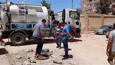 رئيس مدينة دسوق يتابع حملات النظافة بجوار المدارس