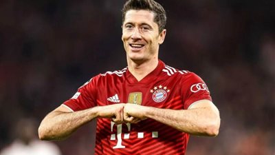 ليفاندوفسكي يعلن رغبته في الرحيل عن البايرن .. والبافاري 