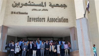 جمعية مستثمرى أكتوبر تبحث مع الجمارك المعوقات التى تواجه المستثمرين بالموانى