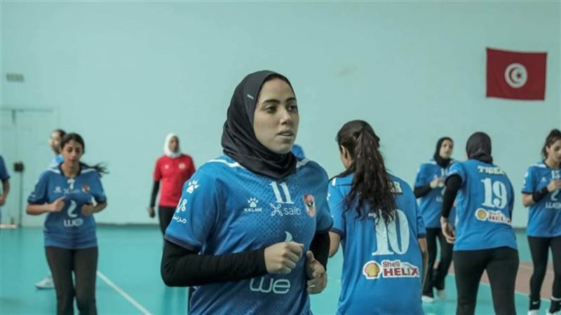 طائرة سيدات الأهلي