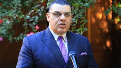 سفير مصر ببيروت يبحث مع رئيس الحكومة اللبنانية العلاقات الثنائية بين البلدين