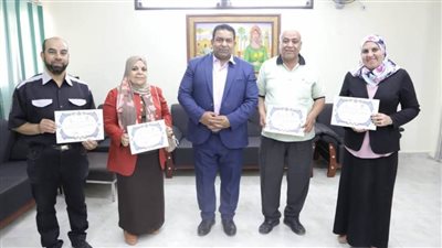 وكيل تعليم الوادى الجديد يكرم الحاصلين على مراكز متقدمة بمسابقة مدرس مصر