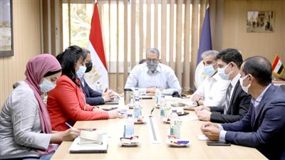 وزير السياحة والآثار يتابع آخر مستجدات لجان تقييم المنشآت السياحية بشرم الشيخ