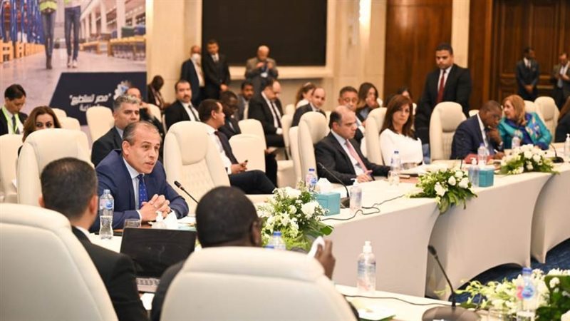 رئيس التمثيل التجارى