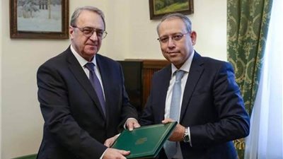 بوجدانوف يبحث مع السفير المصري لدى روسيا الأوضاع في الشرق الأوسط 