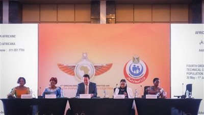 منذ قليل.. انطلاق الدورة الرابعة للصحة ومكافحة الجريمة برئاسة 