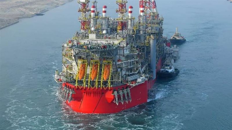 أكبر سفينة لنقل وتصنيع