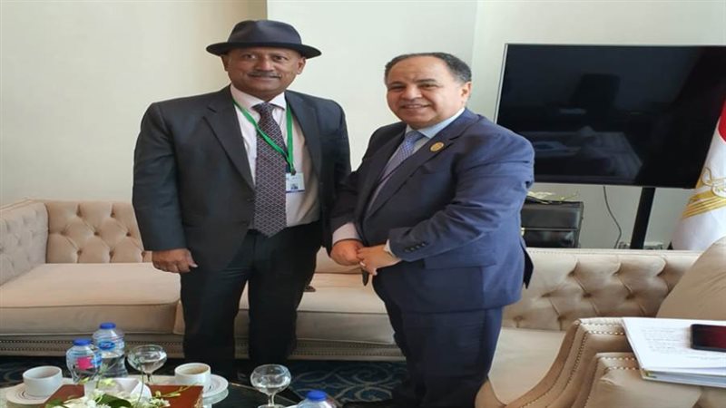 وزير المالية و الرئيس